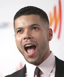 Wilson Cruz - Hairstyle - side view - Wilson-Cruz