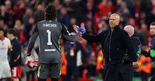 'We don't react to rumours' – Slot unfazed by Alisson transfer talk