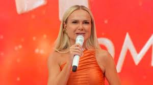 Após Porchat, Eliana grava com Dani Calabresa em aposta no humor