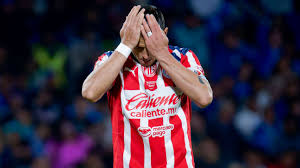 Chivas y Cruz Azul, amenazados por Toluca y Tigres en títulos