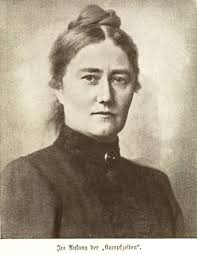 Helene Lange (1848 - 1930) ist eine der wichtigsten Persönlichkeiten der bürgerlichen Frauenbewegung des 19. Jahrhunderts. Sie setzte sich für gleiche ... - 35314-1x2-original