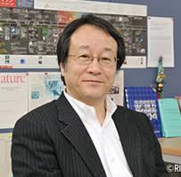 Satoshi Kawata, Picture 【Winner&#39;s comment】 To see &quot;nano&quot; with light is my dream and my lifework since I was a guraduate student. - np_news_20111013_img_02