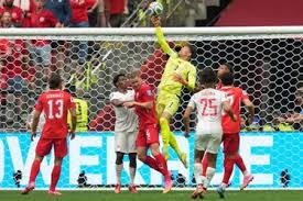 Suiza se impone como líder del Grupo B; vence 2-1 a Canadá