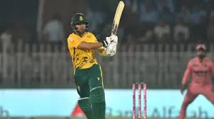 Reeza half century, Linde fireworks help Proteas set Pakistan 195 to win first T20I