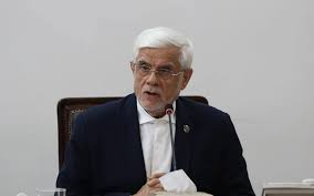 عارف در پاسخ به سیتنا: به دنبال رفع کامل مشکلات اینترنت هستیم/ اختلال سامانه‌های خدمات‌رسان را پیگیری می‌کنیم