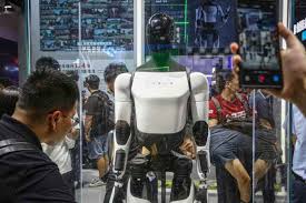 Tesla Head of Robotics Exits Company. What That Means for the Stock.