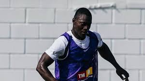 Valencia CF - FC Barcelona: Aliou Dieng entra en escena en el día más difícil — Superdeporte