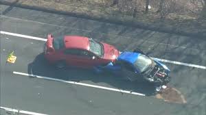 【更新】宮城・大崎市の東北道で事故 ２０代の男性２人死亡 乗用車が中央分離帯に衝突（仙台放送）