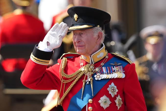 Vua Charles sẽ không sống ở Cung điện Buckingham, khép lại ...