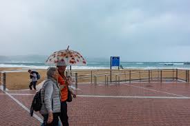 What is the bank holiday weather forecast? Latest UK Met Office outlook for the early May long weekend