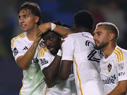 la galaxy - whitecaps