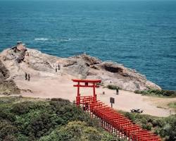 山口県の元乃隅稲成神社の画像