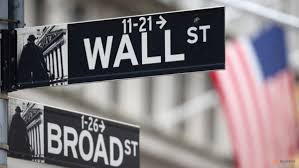 Wall Street closes down sharply after Fed holds rates unchanged