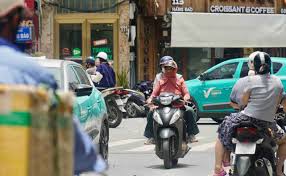 Weather forecast for tomorrow 8.6: Hanoi hot sunny