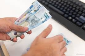 Philippine peso hits record low as pressure on BSP to act grows; tougher policy choices loom as oil prices climb ahead of Aug 27 meeting