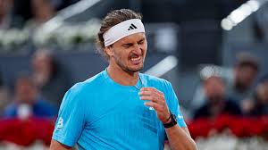 Zverev claims to be injured: "I'm not going to say what it is"