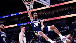 NBA and NCAA Basketball Updates: Sarr Ejected, Illinois Dominates