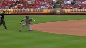 'Johnny Rockets' joins Brewers, gets 1st big league start