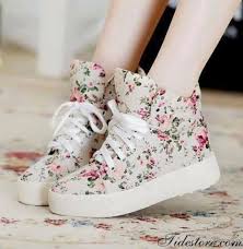 ~~~~.....shoes girl's best friend.....~~~~