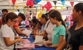 Maracaibo: Feria Escolar Ofrece Descuentos Para el Regreso a Clases 2025