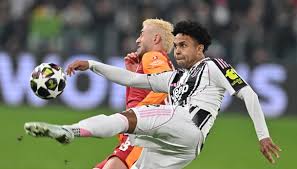 Juventus, maledizione simulazioni: il Galatasaray esagera. Furia Spalletti, duro sfogo col quarto uomo