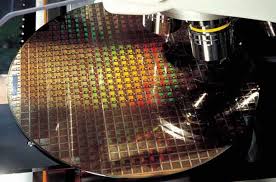 TSMC supera expectativas no trimestre, anuncia investimento recorde nos EUA e reforça 'boom' da IA