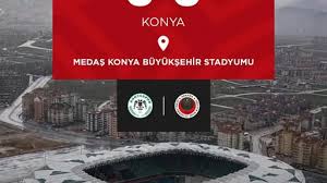 Konyaspor-Gençlerbirliği Maçında Hava Durumu ve Anlamlı Mesajlar Dikkat Çekiyor