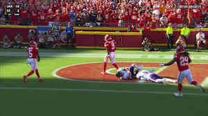 Patrick Mahomes showcases his skills leading the Chiefs to victory