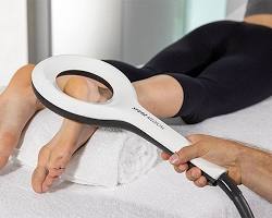 EMTT treatment being applied的图片