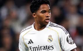 Real Madrid leva elenco para amistoso sem Endrick e ausência chama atenção antes da temporada