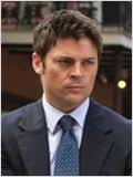 Karl Urban. Rolle: Kirill