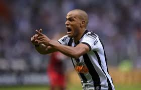 Depois de Xavier, Falência FC contrata também o lateral Patrick, ex-Galo e outros clubes profissionais
