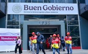 Buen Gobierno sanciona a 13 funcionarios públicos federales pordiversas irregularidades