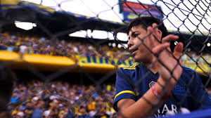 Un recibimiento como los de antes: Boca-Racing y una lluvia de serpentinas en la previa de la semifinal del Clausura