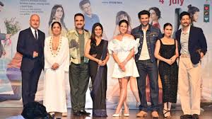 Neena Gupta, Konkana to Aditya Roy Kapur, Metro In Dino cast at trailer launch