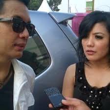 News. Sabtu, 21/04/2013 18:00. Fatur Dan Nadila Ingin Menjadi Duet Abadi di Dunia Musik - nadilacover