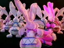 Resultado de imagen de energizer bunny gifs