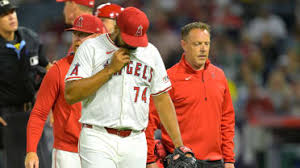 Kenley Jansen Leaves Game with Pectoral Cramp, Expected to Be Fine