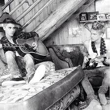 Resultado de imagem para justin bieber 2015 instagram