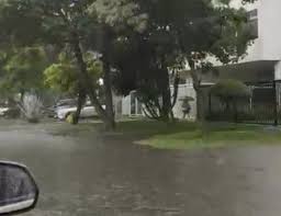Rio registro chuva forte e alagamentos no início da noite desta segunda-feira; veja as áreas afetadas