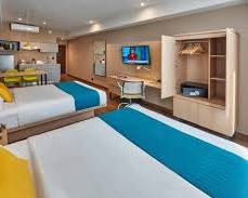 Hotel City Express Suites