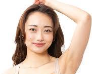 アップミースタイリングブラの着用者のスタイルの変化