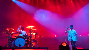 drum show twenty one pilots