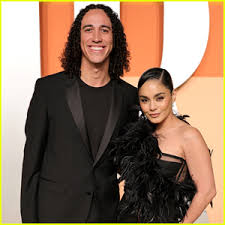 Just Jared - News update