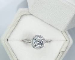 Image of 1 carat diamond halo ring