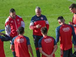 União em Busca de Ar: Jogo Decisivo Contra o Instituto! 🔥 - Imagen principal del artículo