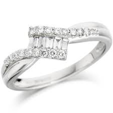 images?qtbnANd9GcSDBkO5JyVTxfWc99N ppMmNdxCMRbk7vynZpFwlnJKgtNIzKNn1w - Beautiful white Rings