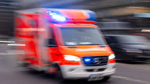 Tübingen: Auffahrunfall auf der Schnarrenbergstraße – Frau verletzt