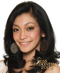 ANINDA SEKAR PUTRI (Ninda) Semester III Finance, School of Business and Management ITB 20 tahun - Sultra