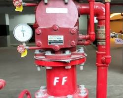 Image of Contoh pemasangan katup alarm pada unit pelatihan sistem sprinkler